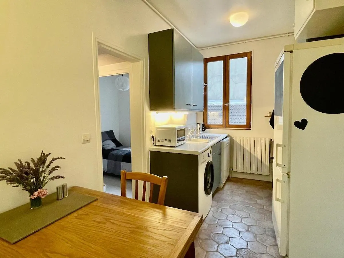 Le Marais Vue Et Metro Ligne 1, 11 Et Rer A, B Apartment Paris 0*,