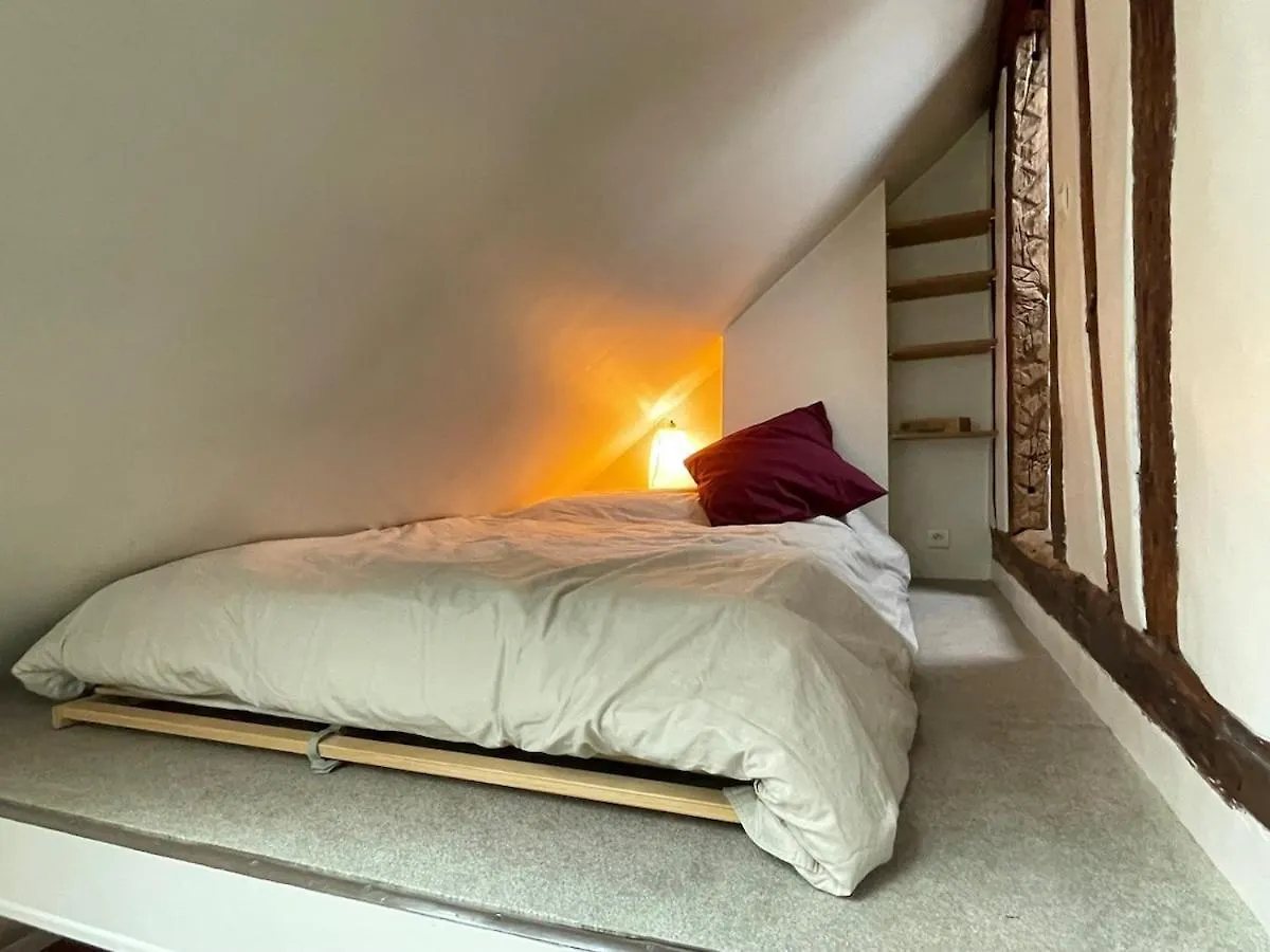 Le Marais Vue Et Metro Ligne 1, 11 Et Rer A, B Apartment Paris